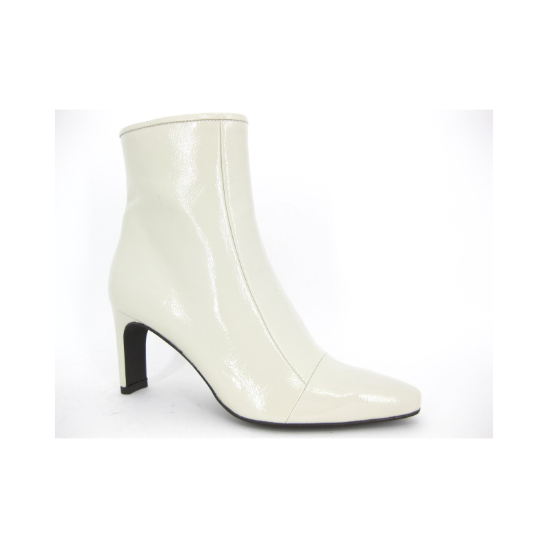 Zinda Laars kort Off white
