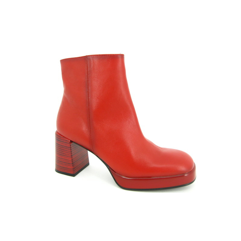 Hispanitas Laars kort Rood